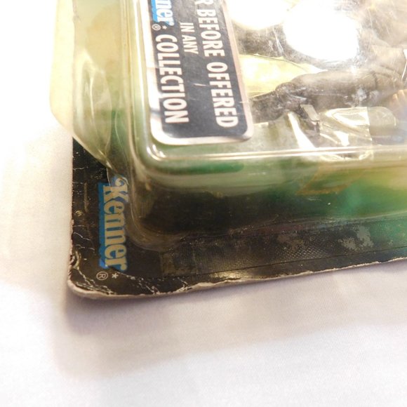 Star Wars Power of the Force Grand Moff Tarkin Action Figure 1996 - Picture 6 of 7